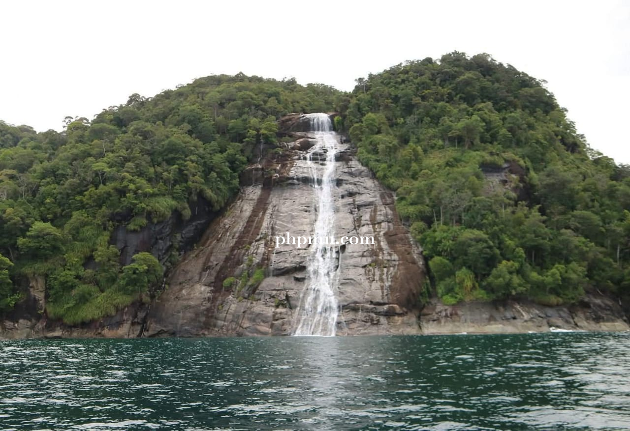 Pesona Pulau Mursala di Sibolga Surga Tersembunyi dengan Air Terjun Langsung ke Laut